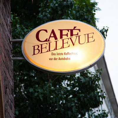 cafe-bellevue picture