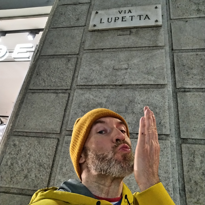 avatar image