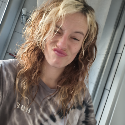 MITLIEBEGEBRAUT picture