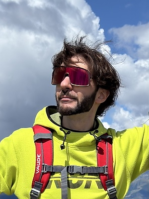 avatar image
