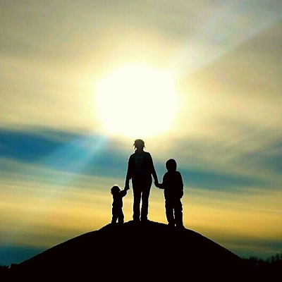 TravelingVeganFamily picture