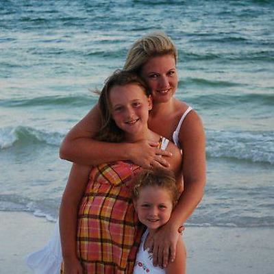 JaneeIrvanRose picture