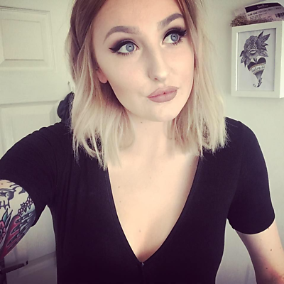 HollyJadeCollins picture