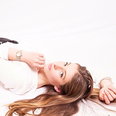 nikitamaguire picture