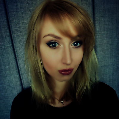 KirstyBradbury picture