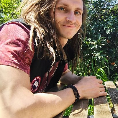 SimonJ picture