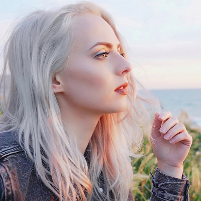 ElizabethEmma picture