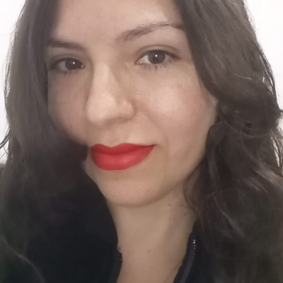 JulianaEvangelista picture