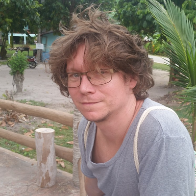 maxmoon picture