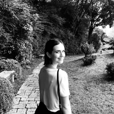 HollyBuchanan picture