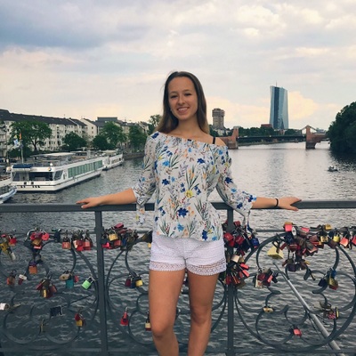 MilenavandeSand picture