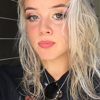 AnoukCarvill picture