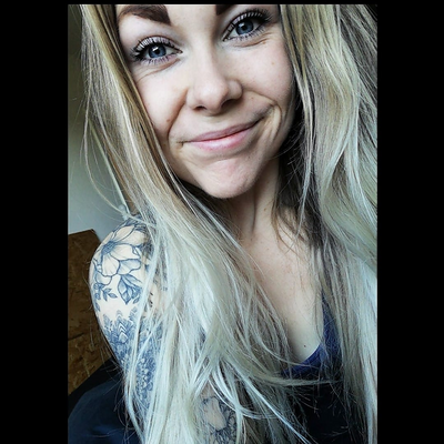 SophieDuwall picture