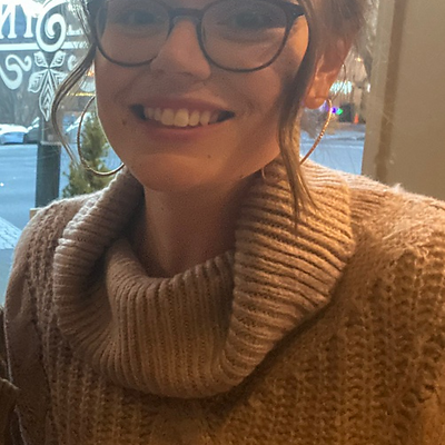 chelseabrookee picture